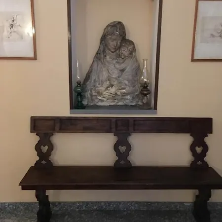 Πανσιόν Giuliana